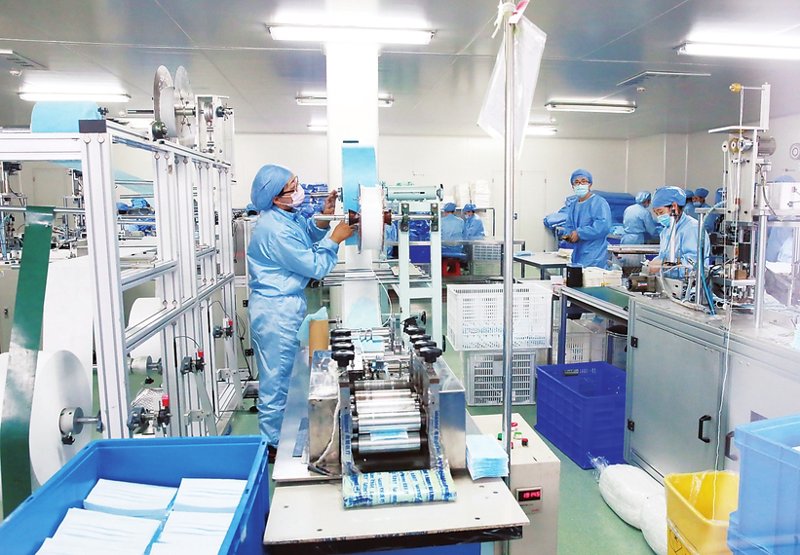 医疗器械行业：技术革新与市场机遇并行